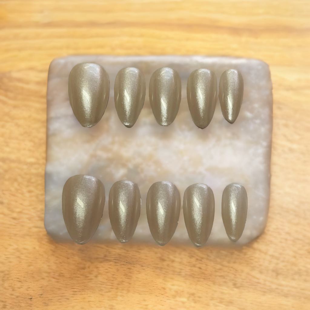 Hailey Donut Glaze