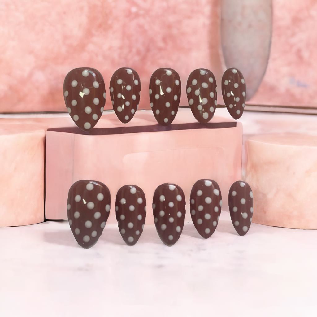 Mocha Dots