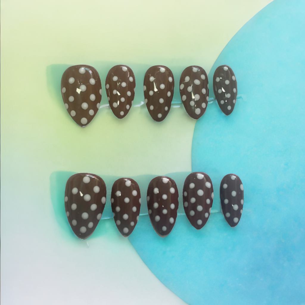 Mocha Dots
