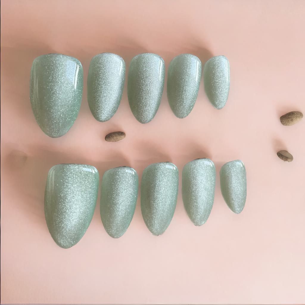 Ocean Aura – Cat Eye